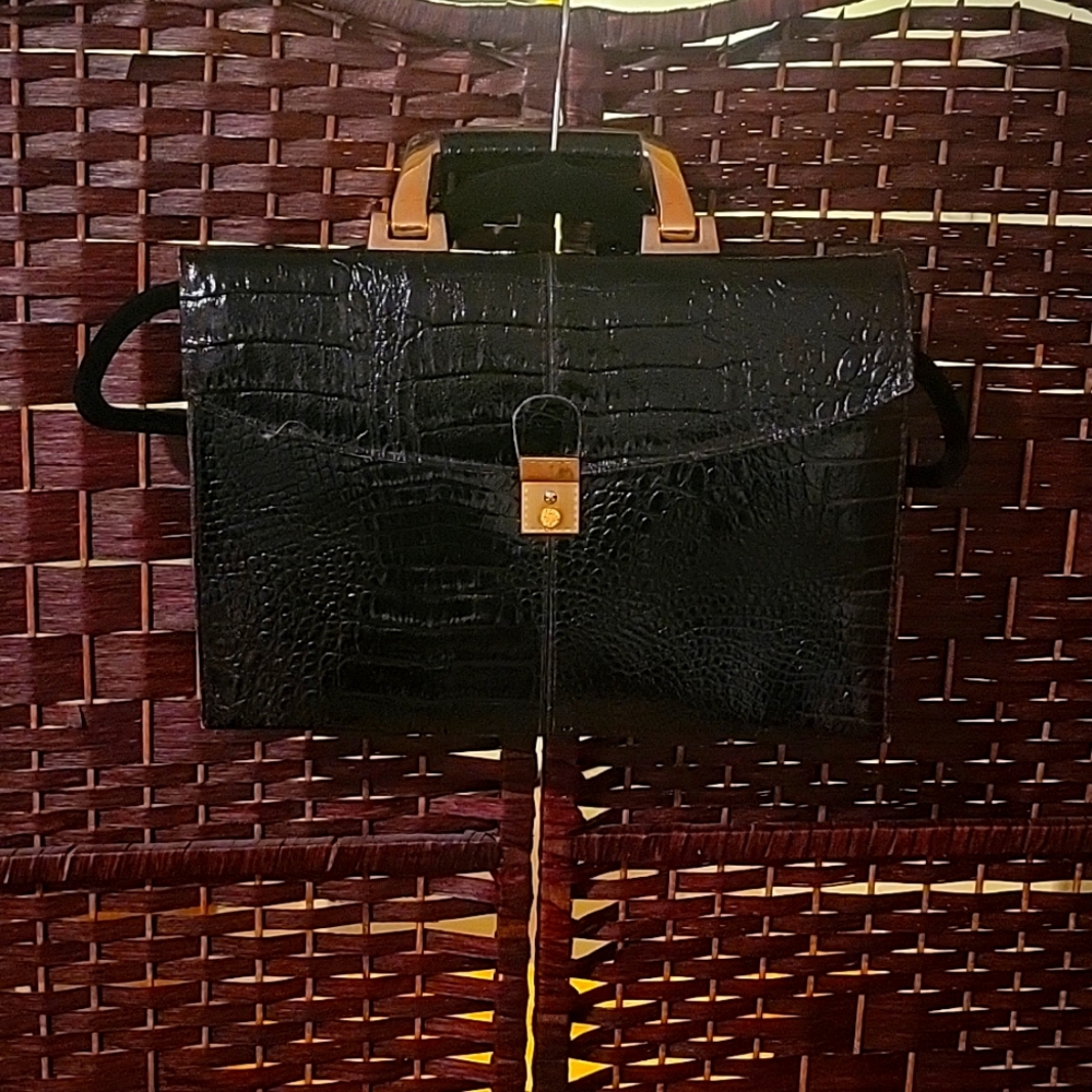 Vintage leather bag